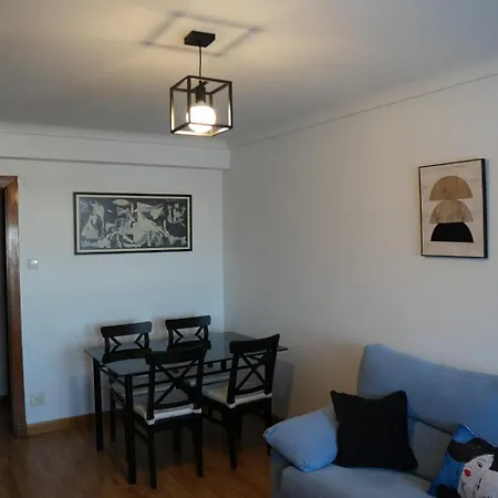 En La Romareda A 10 Min Del Centro En Tranvia - Alfonso * Zaragoza