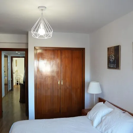 En La Romareda A 10 Min Del Centro En Tranvía - Alfonso Apartamento